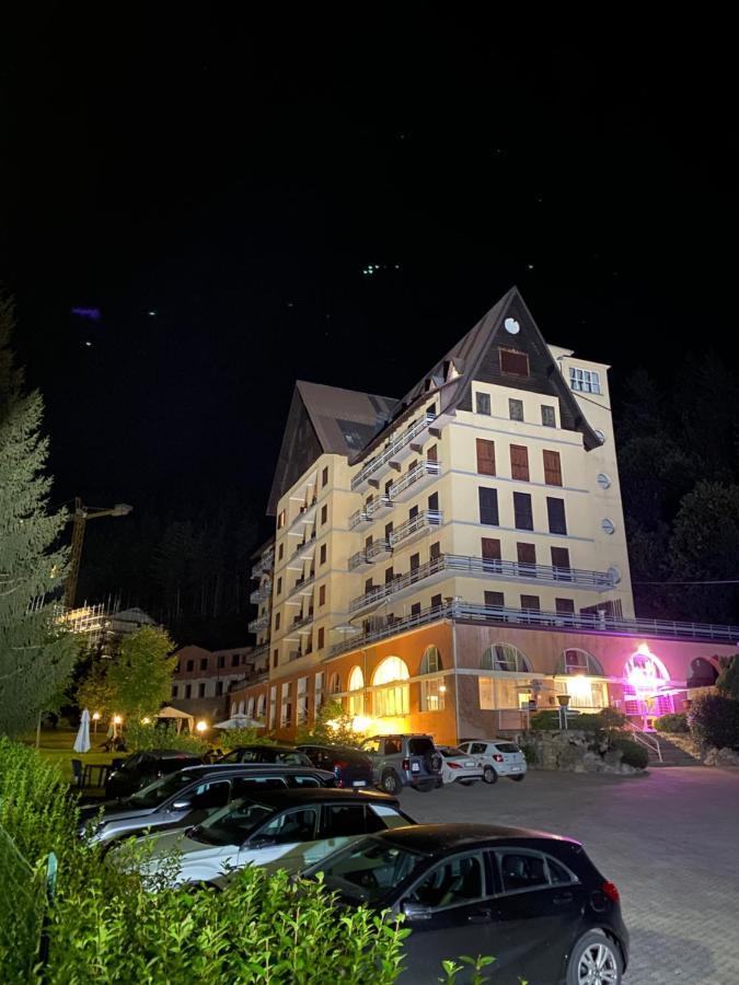 לוריזיה Hotel Le Fonti מראה חיצוני תמונה
